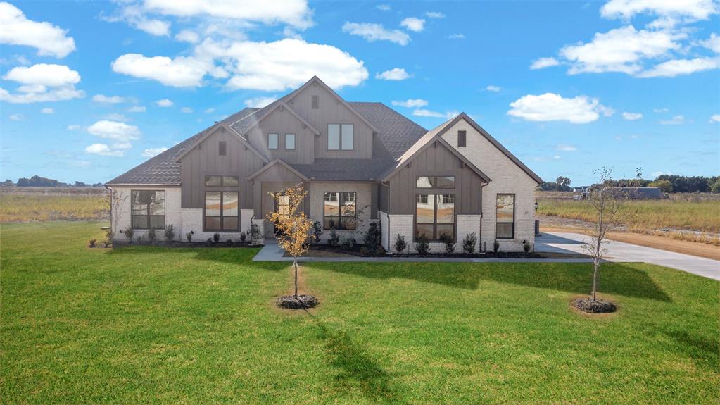 137 Lila Lake Drive Waxahachie, TX 75165 - Photo 2 of 32