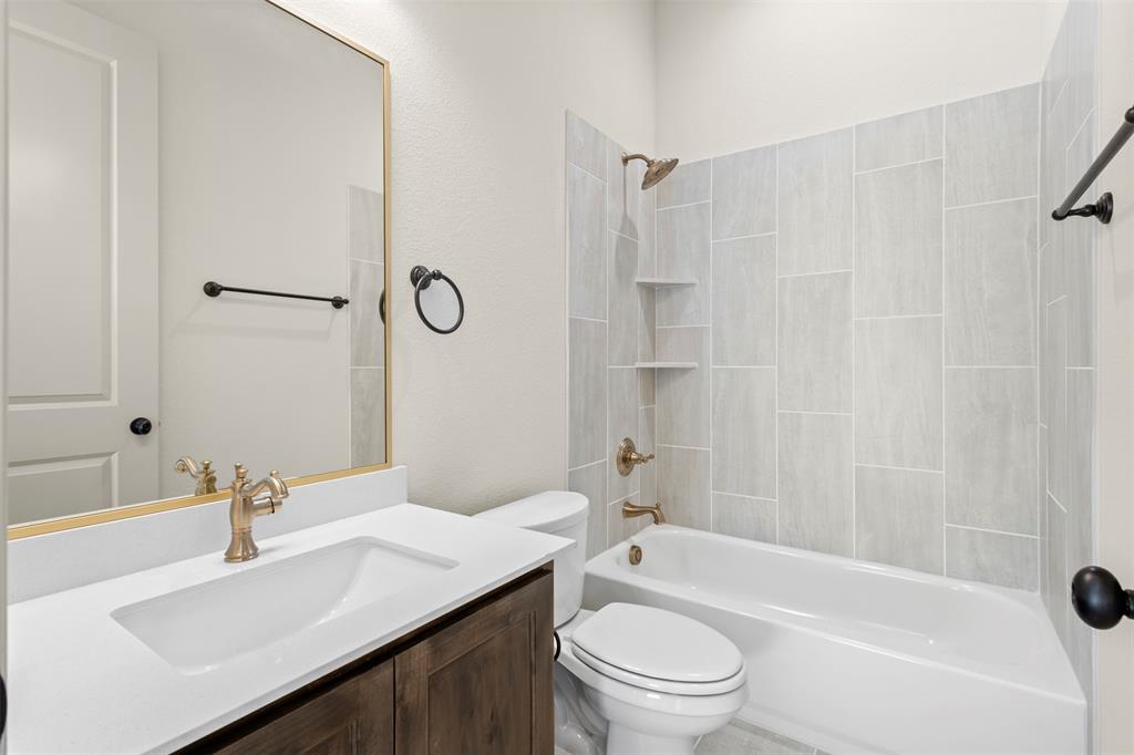 137 Lila Lake Drive Waxahachie, TX 75165 - Photo 25 of 32