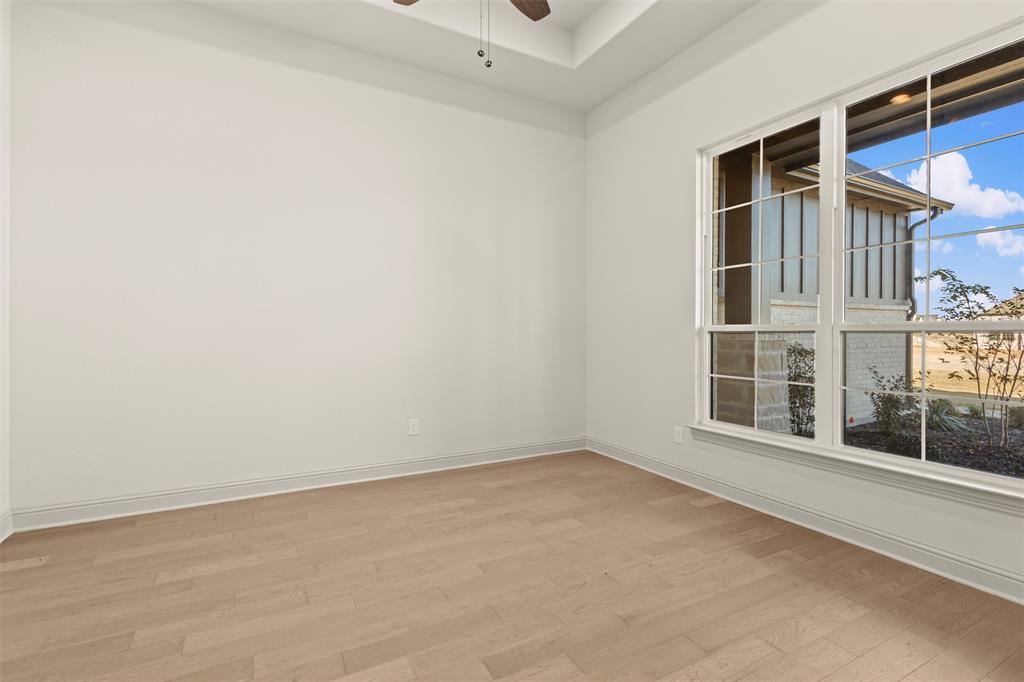 137 Lila Lake Drive Waxahachie, TX 75165 - Photo 6 of 32