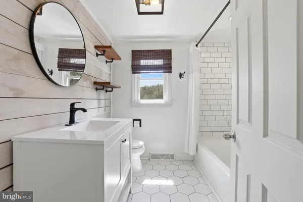 $495,000 | 238 Kemp Road, Barto, PA 19504