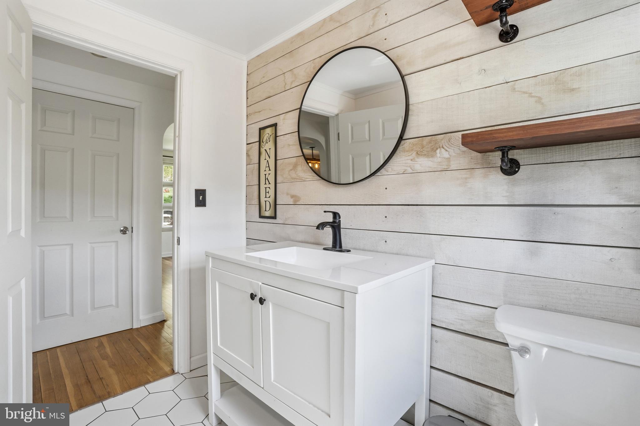 238 Kemp Road Barto, PA 19504 - Photo 22 of 68 Full hall bath Remodeled