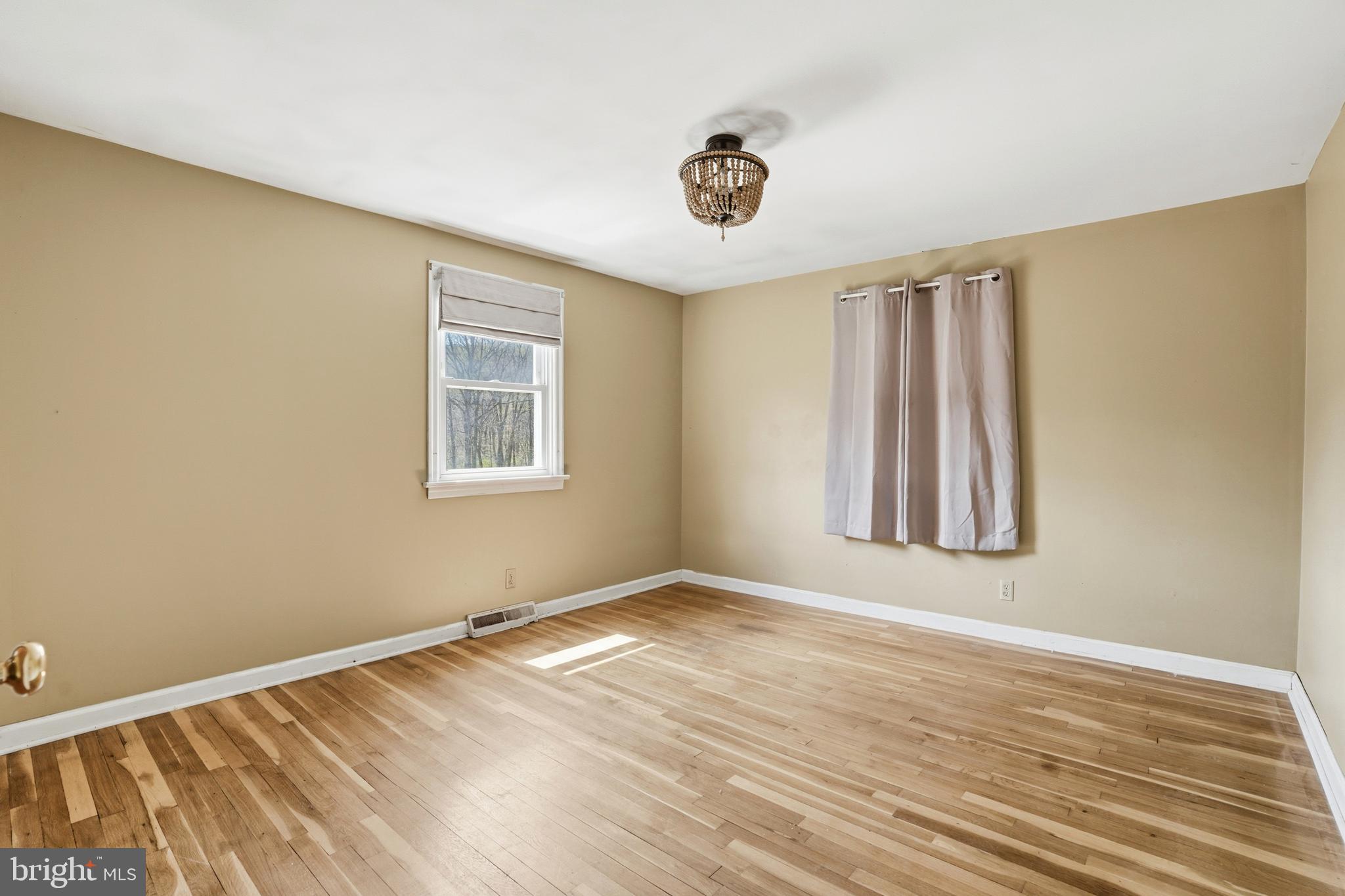 238 Kemp Road Barto, PA 19504 - Photo 23 of 68 Second bedroom first floor