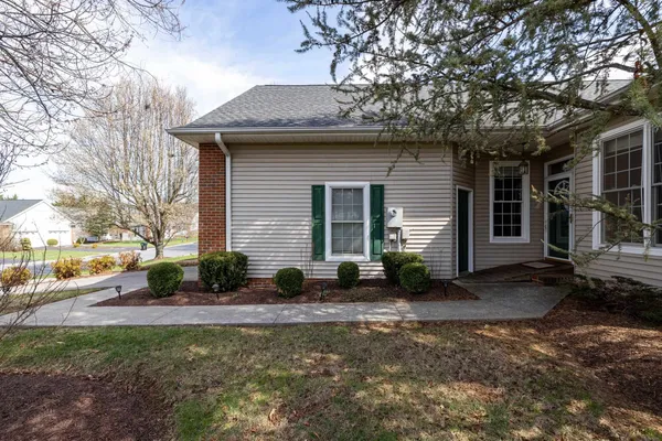 $354,500 | 398 Spring Oaks Drive, Harrisonburg, VA 22801