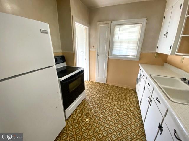 3494 Allen Road Eden, MD 21822 - Photo 7 of 38 a utility room with wooden floor washer and dryer