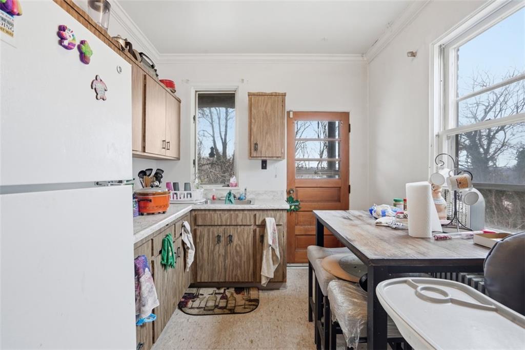 111 Harlem Avenue McKees Rocks, PA 15136 - Photo 23 of 36