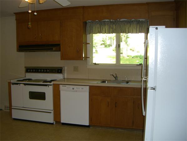 88 Hillcrest Road Hanson, MA 02341 - Photo 7 of 29 Gallery Image 7