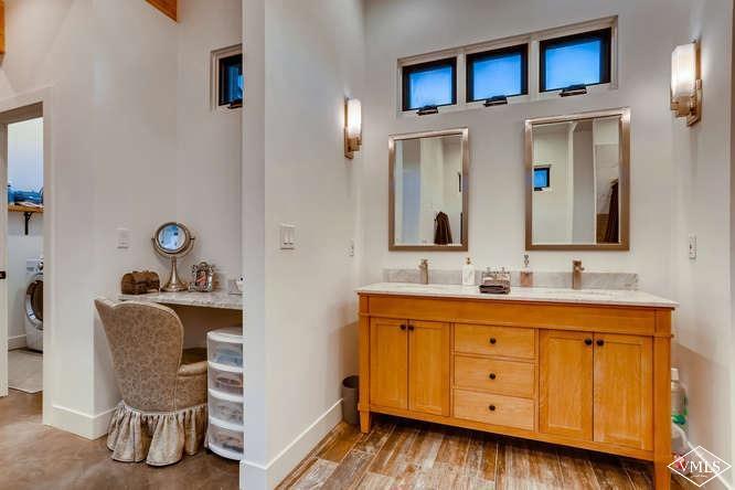 211 Hackamore Road Edwards, CO 81632 - Photo 10 of 28 3 bedroom side Master Bathroom