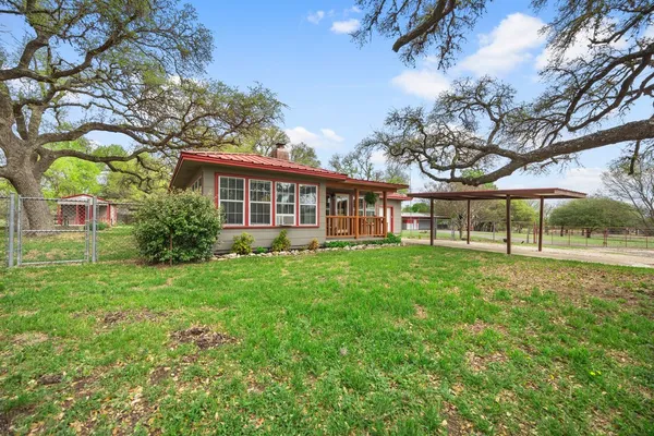 $497,000 | 312 Gerald Drive, Blanco, TX 78606