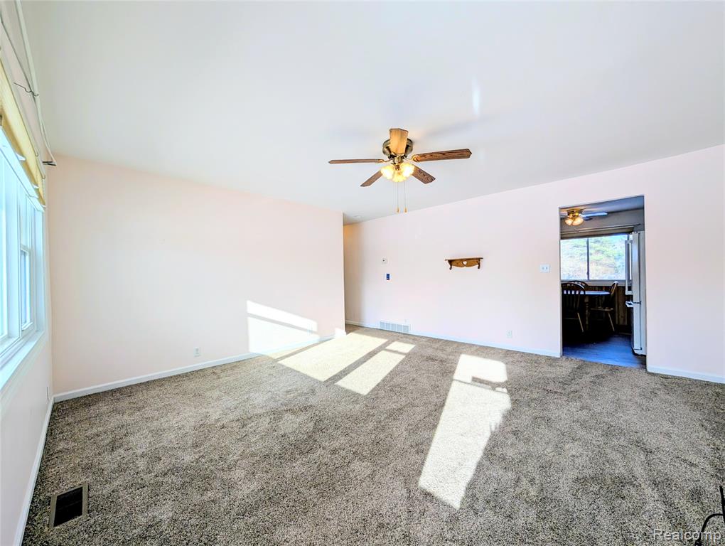 947 Beech Street Bad Axe, MI 48413 - Photo 11 of 41