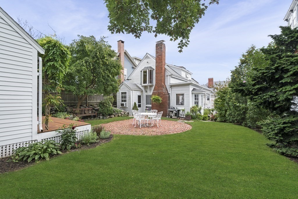 124 Front Street Marblehead, MA 01945 - Photo 33 of 39 Gallery Image 33
