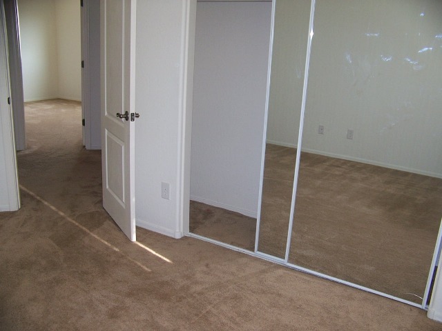 2029 West Carter Road Phoenix, AZ 85041 - Photo 14 of 16 Photo