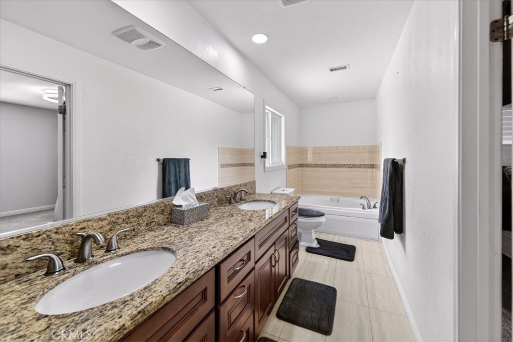 16435 Lois Lane Riverside, CA 92504 - Photo 20 of 42