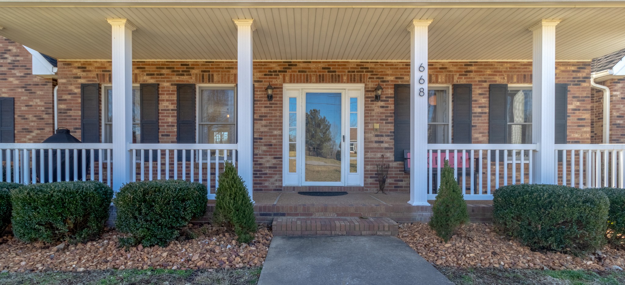668 Hay Market Road Clarksville, TN 37043 - Photo 3 of 38 Gallery Image 3