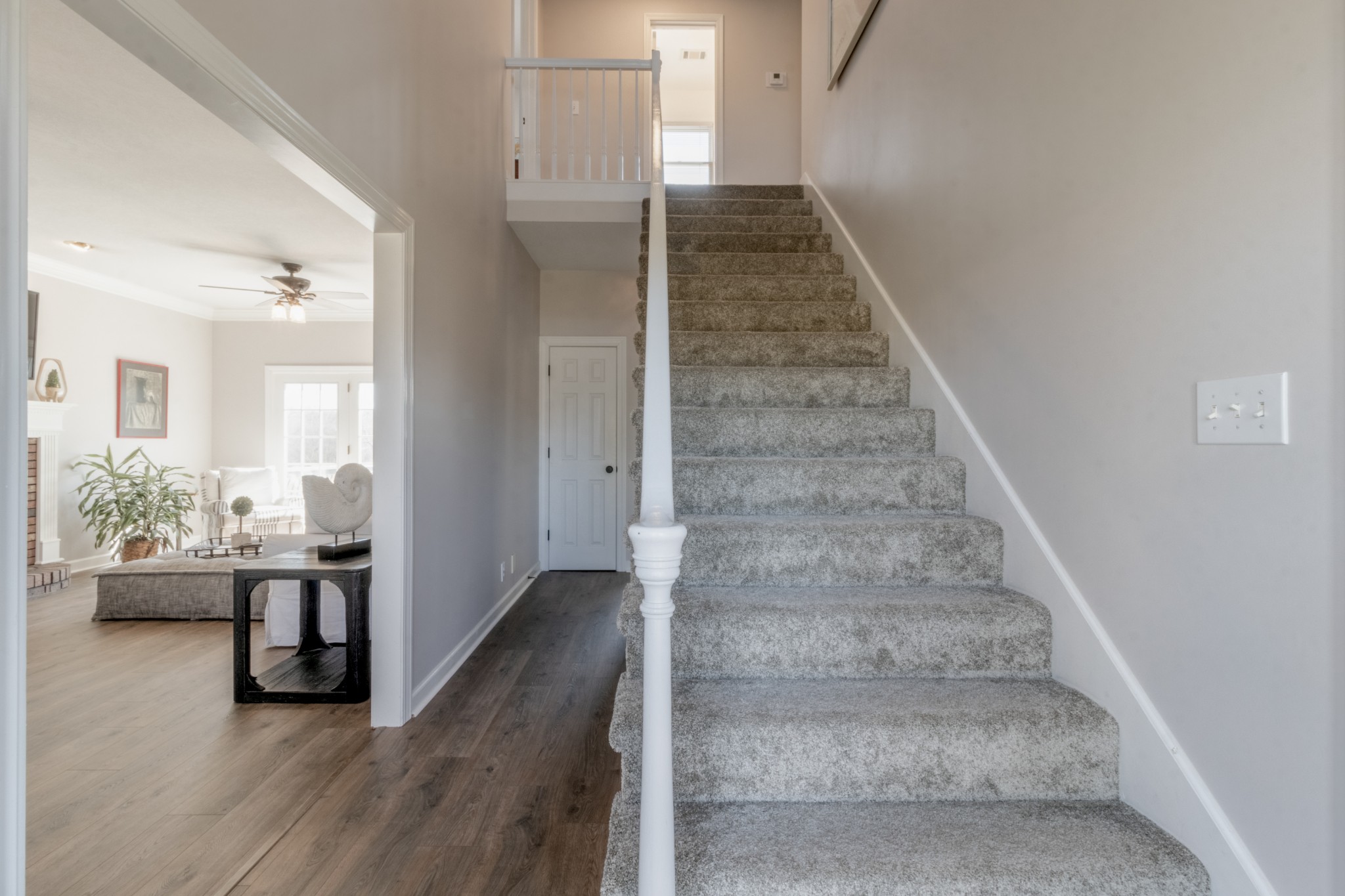 668 Hay Market Road Clarksville, TN 37043 - Photo 4 of 38 Gallery Image 4