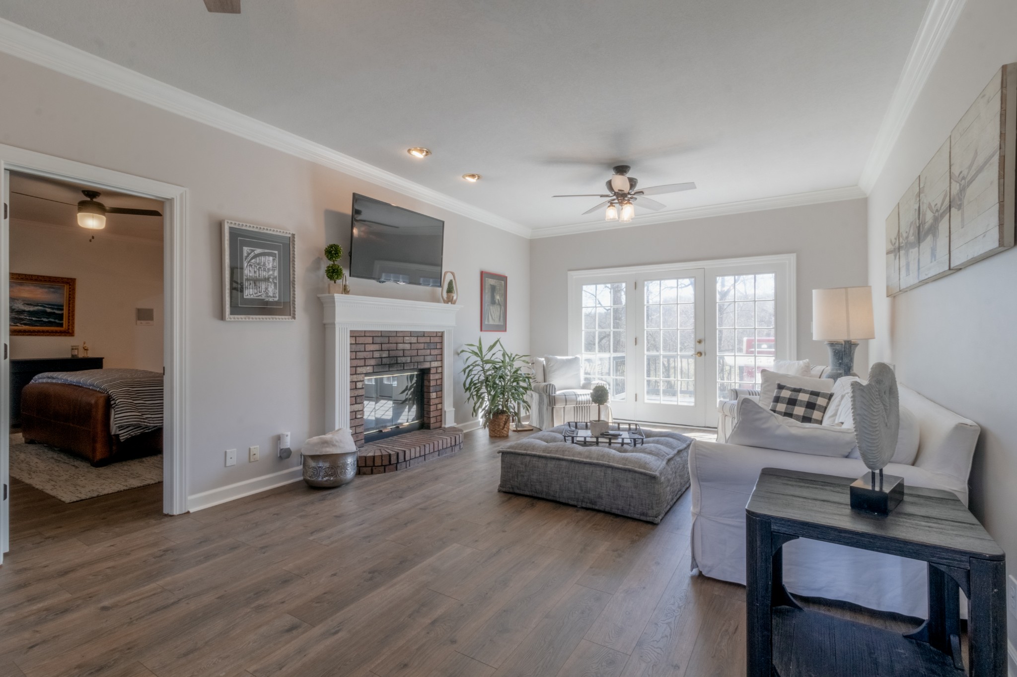 668 Hay Market Road Clarksville, TN 37043 - Photo 5 of 38 Gallery Image 5