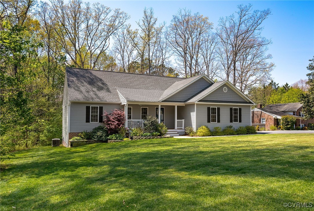 9031 Gallatin Road Chesterfield, VA 23236 - Photo 3 of 50 Gallery Image 3