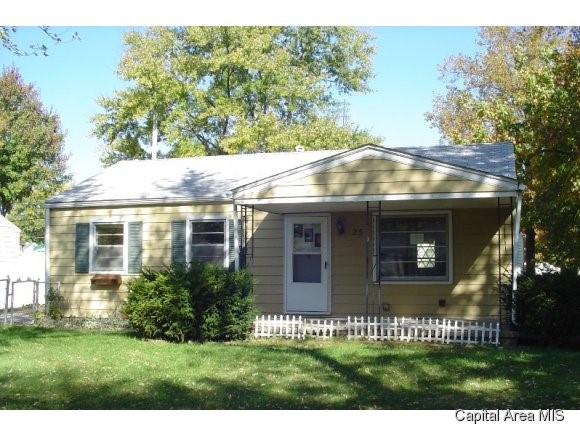 25 Salem Road Springfield, IL 62702 - Photo 1 of 10 Gallery Image 1