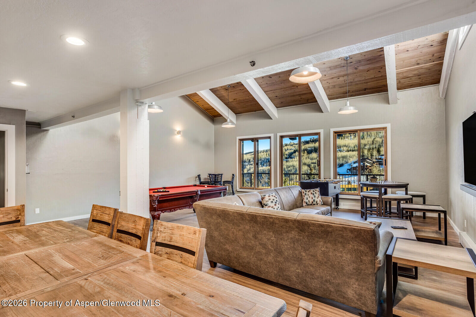 55 Upper Woodbridge Road, Unit E2 Snowmass Village, CO 81615 - Photo 33 of 41 28_55_Upper_Woodbridge_Road_E2_Snowmass_