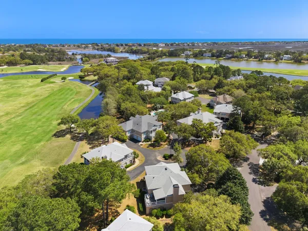 $950,000 | 80 Collins Meadow Drive, Unit 18, Georgetown, SC 29440