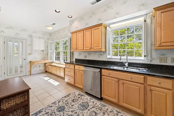 $950,000 | 80 Collins Meadow Drive, Unit 18, Georgetown, SC 29440