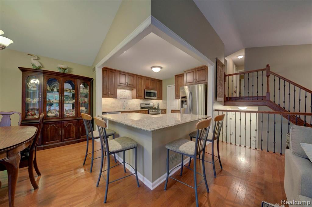 1161 Pine Ridge Court, Unit 143 Rochester Hills, MI 48306 - Photo 8 of 45