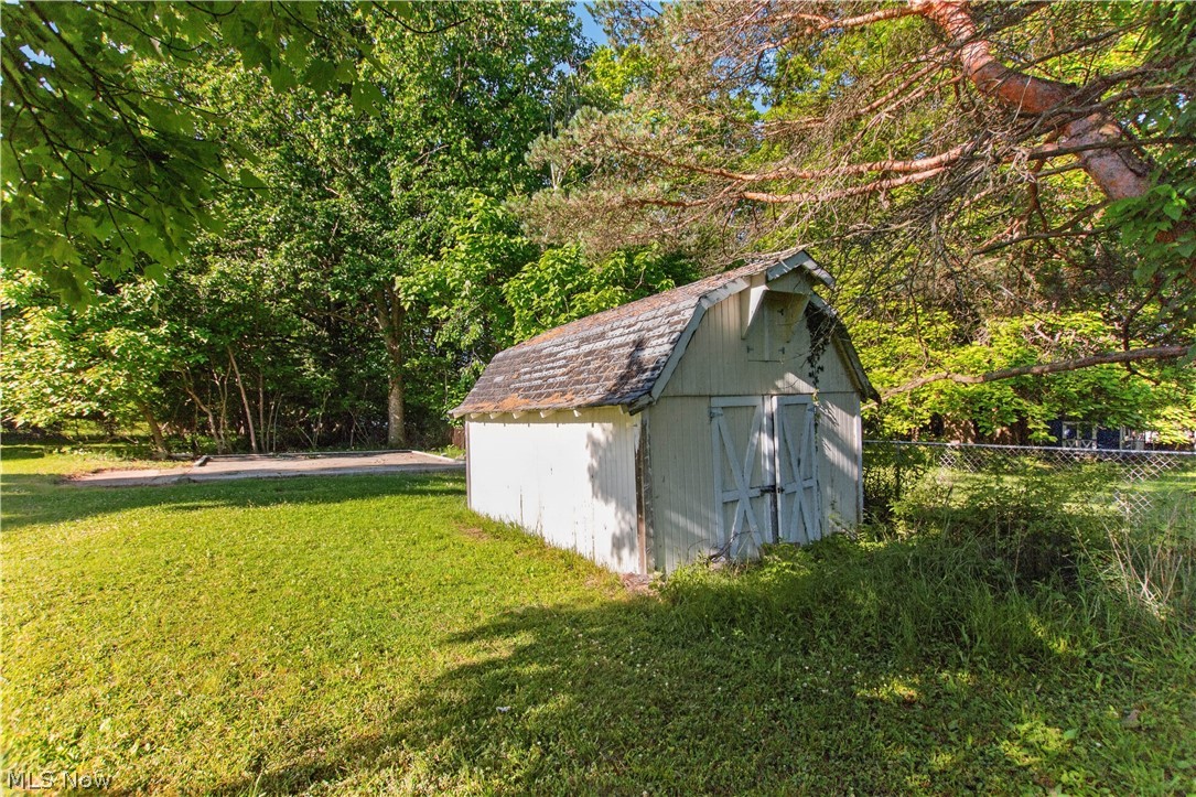 20495 Lunn Road Strongsville, OH 44149 - Photo 37 of 38