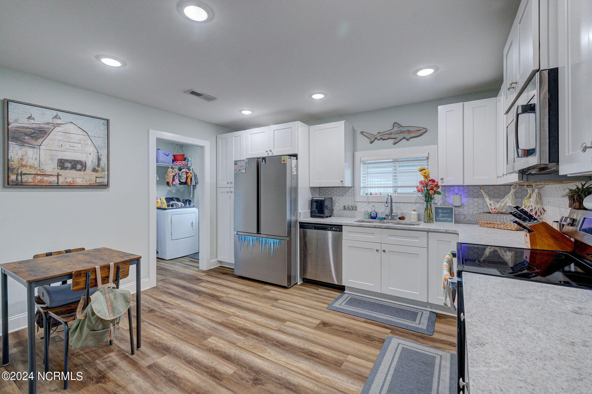 1005 Filmore Road Southport, NC 28461 - Photo 6 of 13 1005FillmoreEdit-15