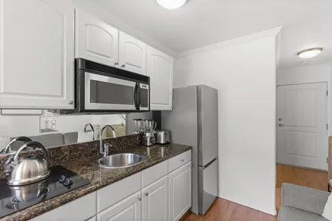 $339,000 | 1021 Scott Street, Unit 122, San Diego, CA 92106