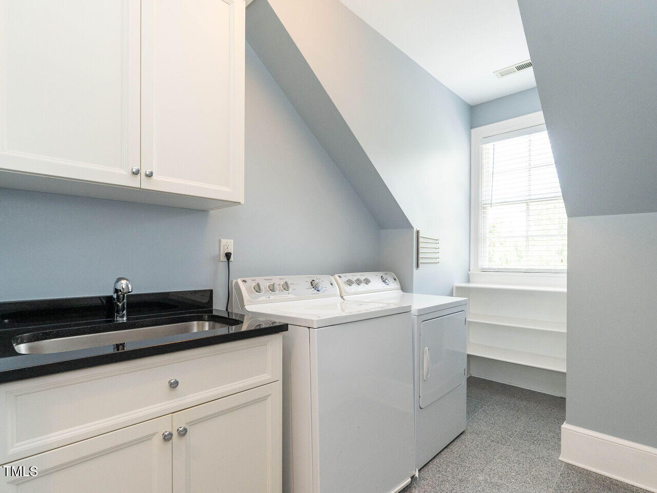 2610 St Marys Street Raleigh, NC 27609 - Photo 32 of 43 032-1280x960-laundry