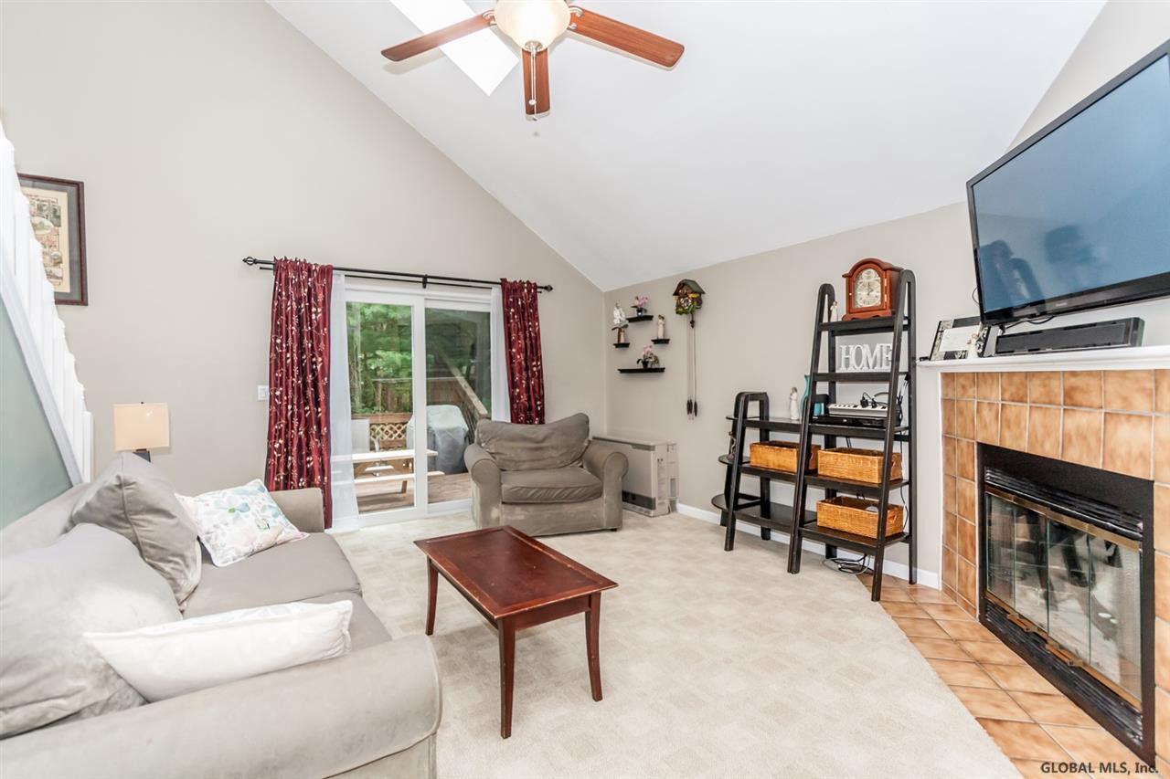 206 Thimbleberry Road Malta, NY 12020 - Photo 10 of 25 Photo 10