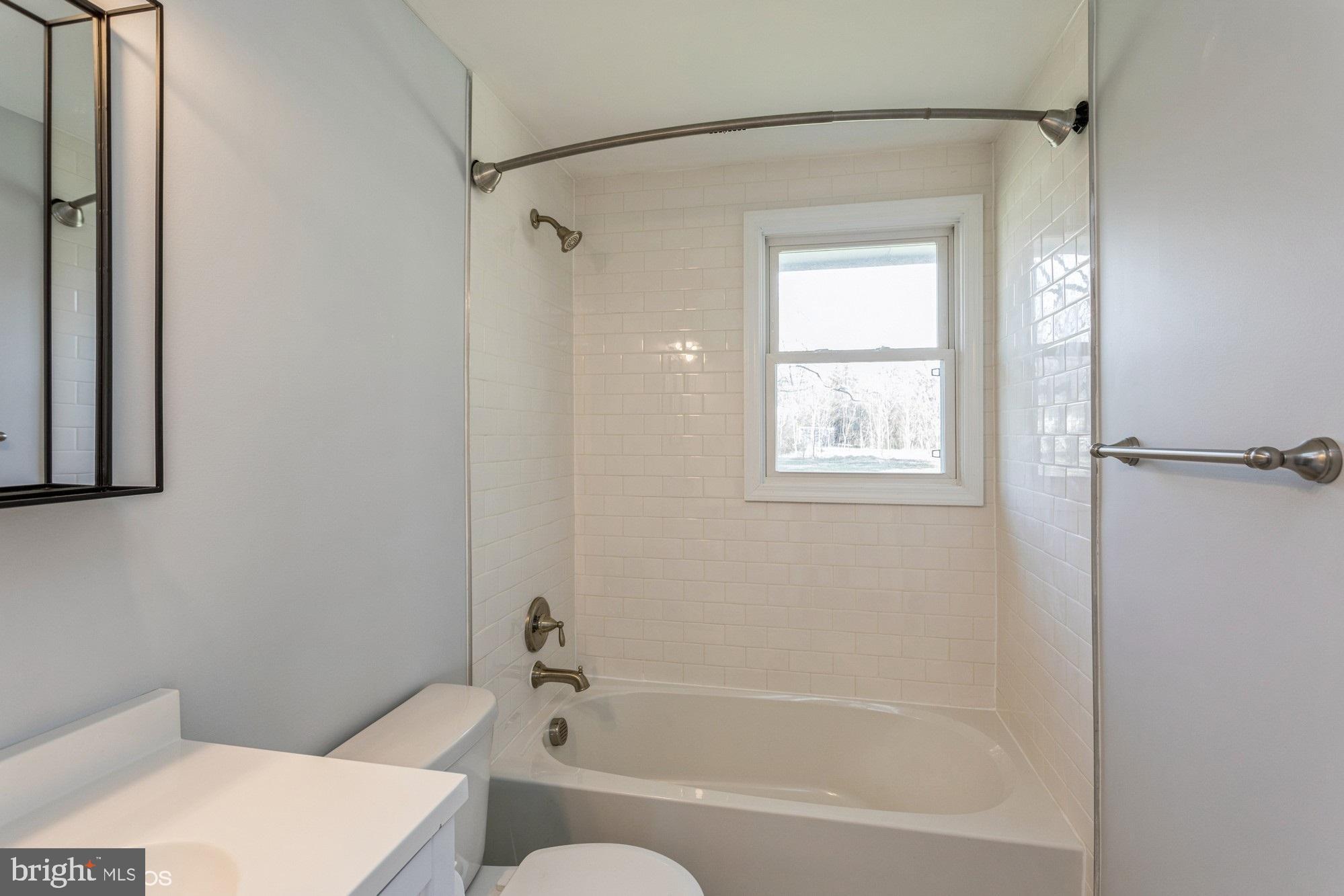 9828 Courthouse Road Spotsylvania, VA 22553 - Photo 24 of 38