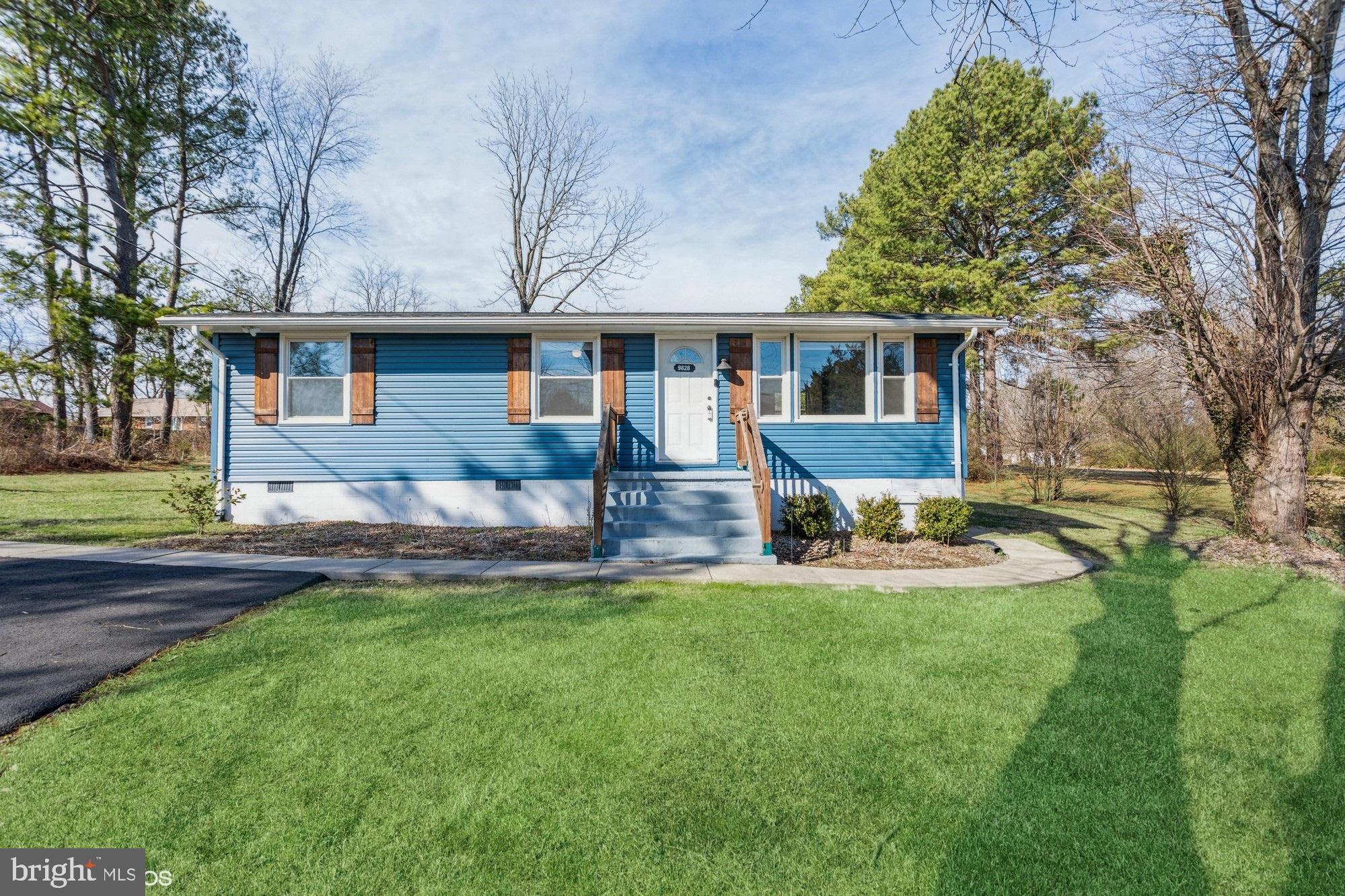 9828 Courthouse Road Spotsylvania, VA 22553 - Photo 4 of 38