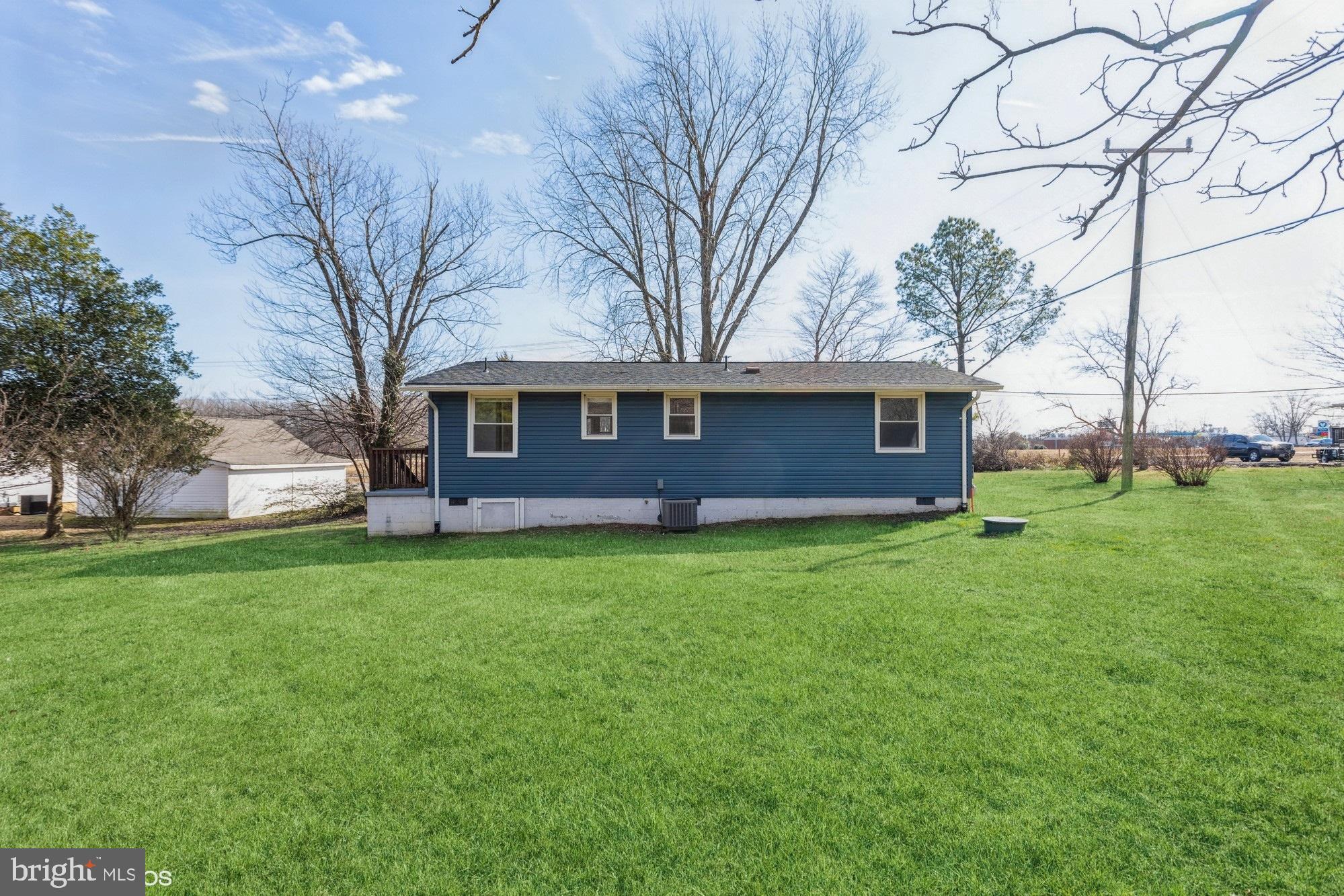 9828 Courthouse Road Spotsylvania, VA 22553 - Photo 10 of 38