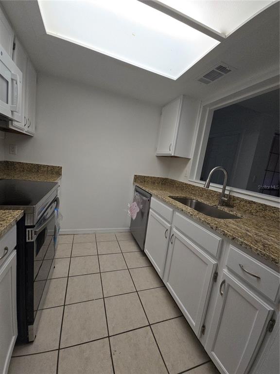 5606 Southwest 8th Place Gainesville, FL 32607 - Photo 5 of 24