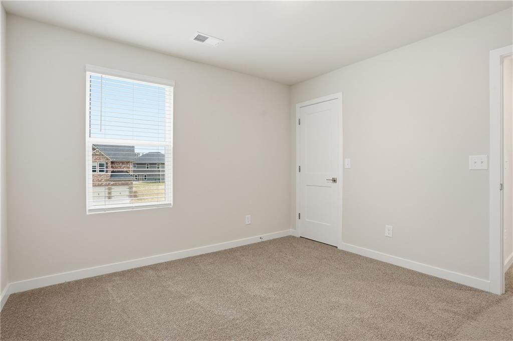 359 Jarrett Street Fairburn, GA 30213 - Photo 29 of 37