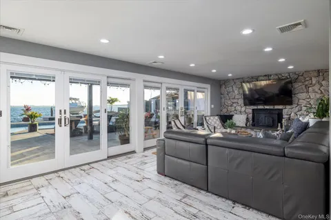 $1,800,000 | 3600 Bertha Drive, Baldwin Harbor, NY 11510