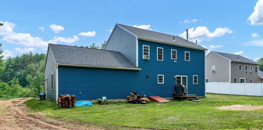 170 Shea Road West Brookfield, MA 01585 - Photo 20 of 30 a front view of a house with a yard