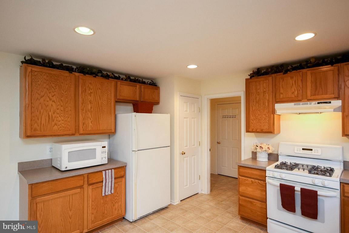 16 Ripley Road Stafford, VA 22556 - Photo 14 of 27 Kitchen