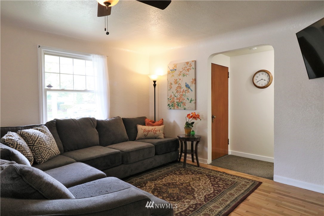 1603 Bishop Road Southwest Tumwater, WA 98512 - Photo 7 of 30 Gallery Image 7