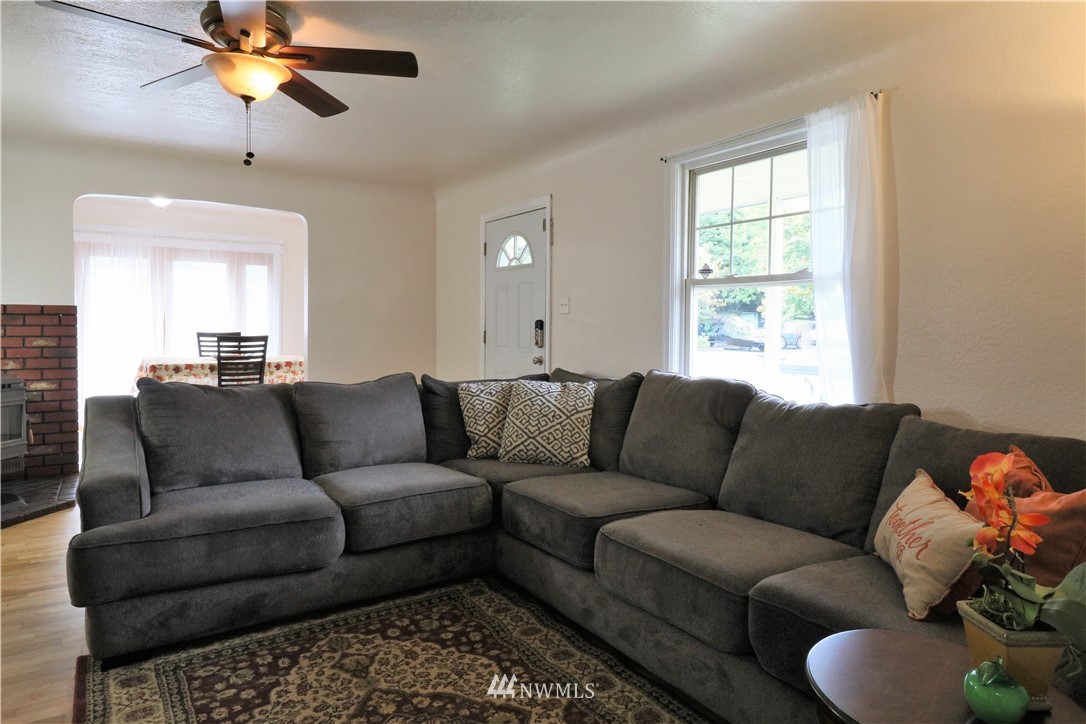 1603 Bishop Road Southwest Tumwater, WA 98512 - Photo 8 of 30 Gallery Image 8