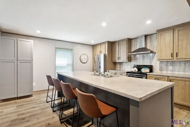 $200,000 | 20415 Carpenter Road, Springfield, LA 70462