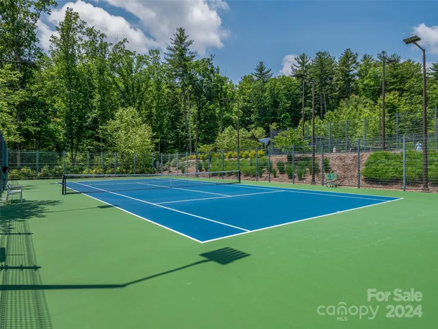 a view of a tennis court