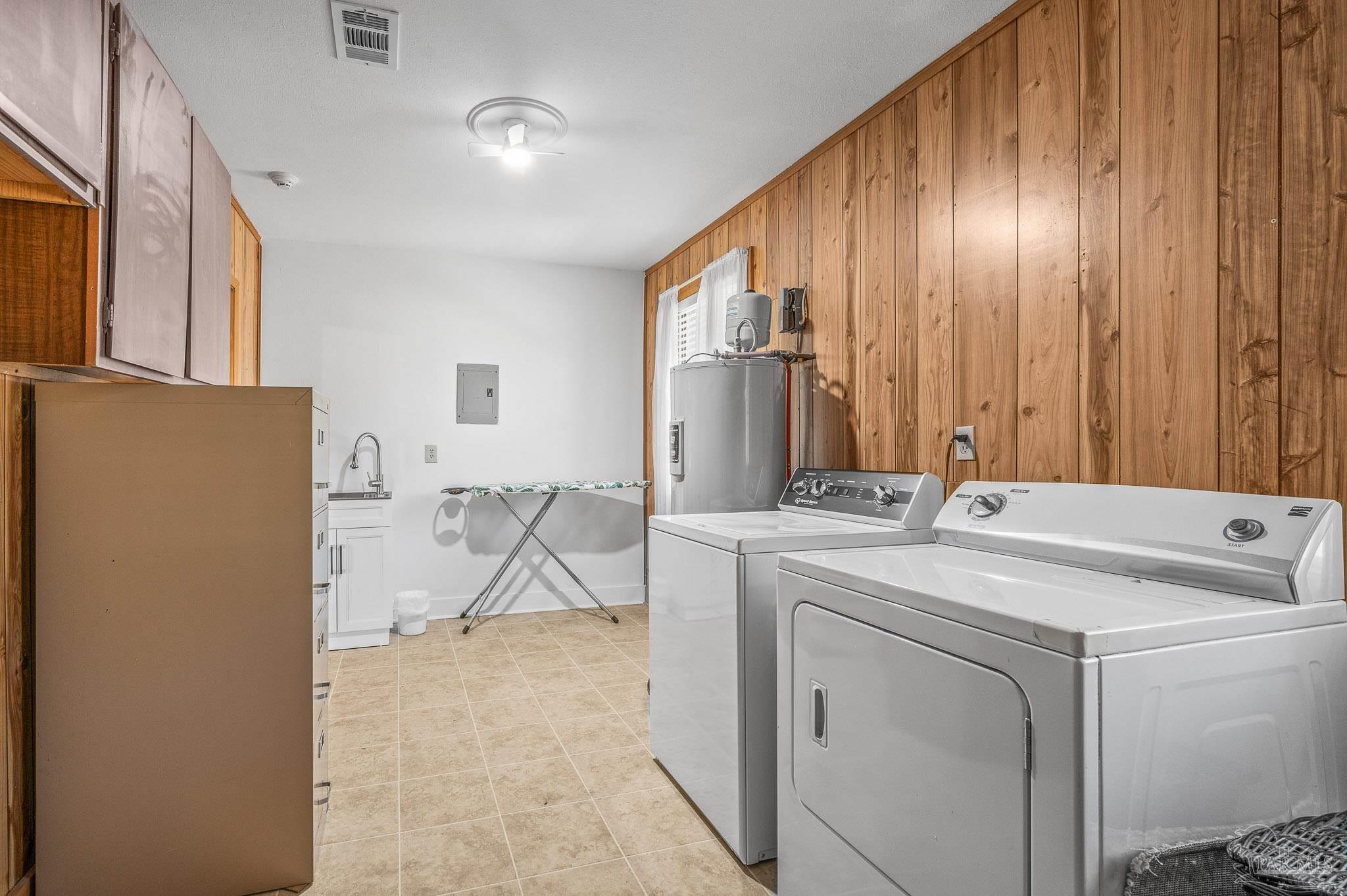 4560 Woodbine Road Pace, FL 32571 - Photo 19 of 48 Gallery Image 19