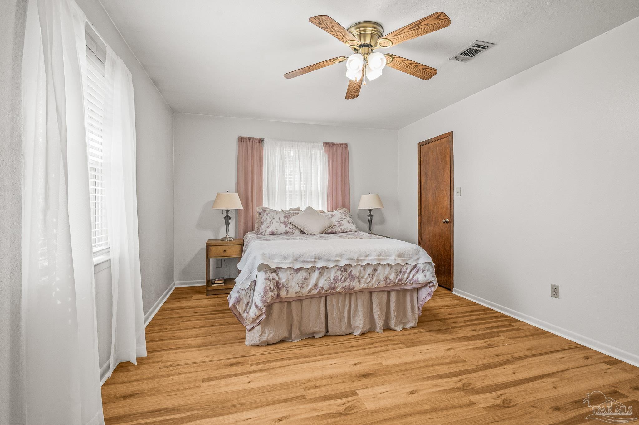 4560 Woodbine Road Pace, FL 32571 - Photo 32 of 48 Gallery Image 32