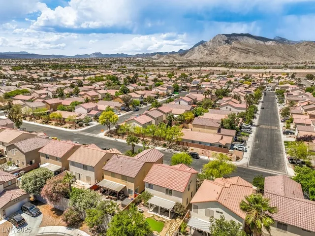 $2,050 | 3728 Ashling Street, Las Vegas, NV 89129