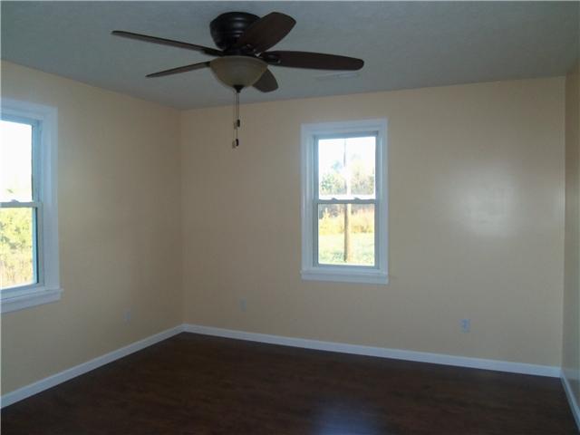 240 Utley Road Elkton, KY 42220 - Photo 8 of 8 Gallery Image 8