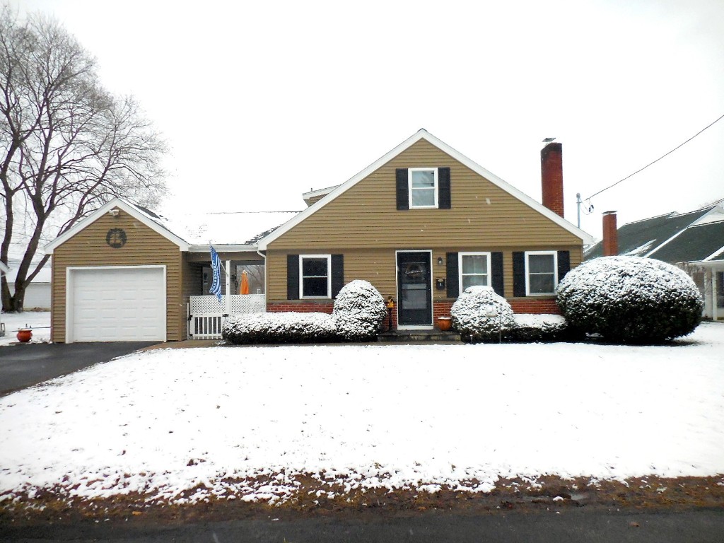 4 Ritchie Road Binghamton, NY 13901 - Photo 1 of 44 Gallery Image 1