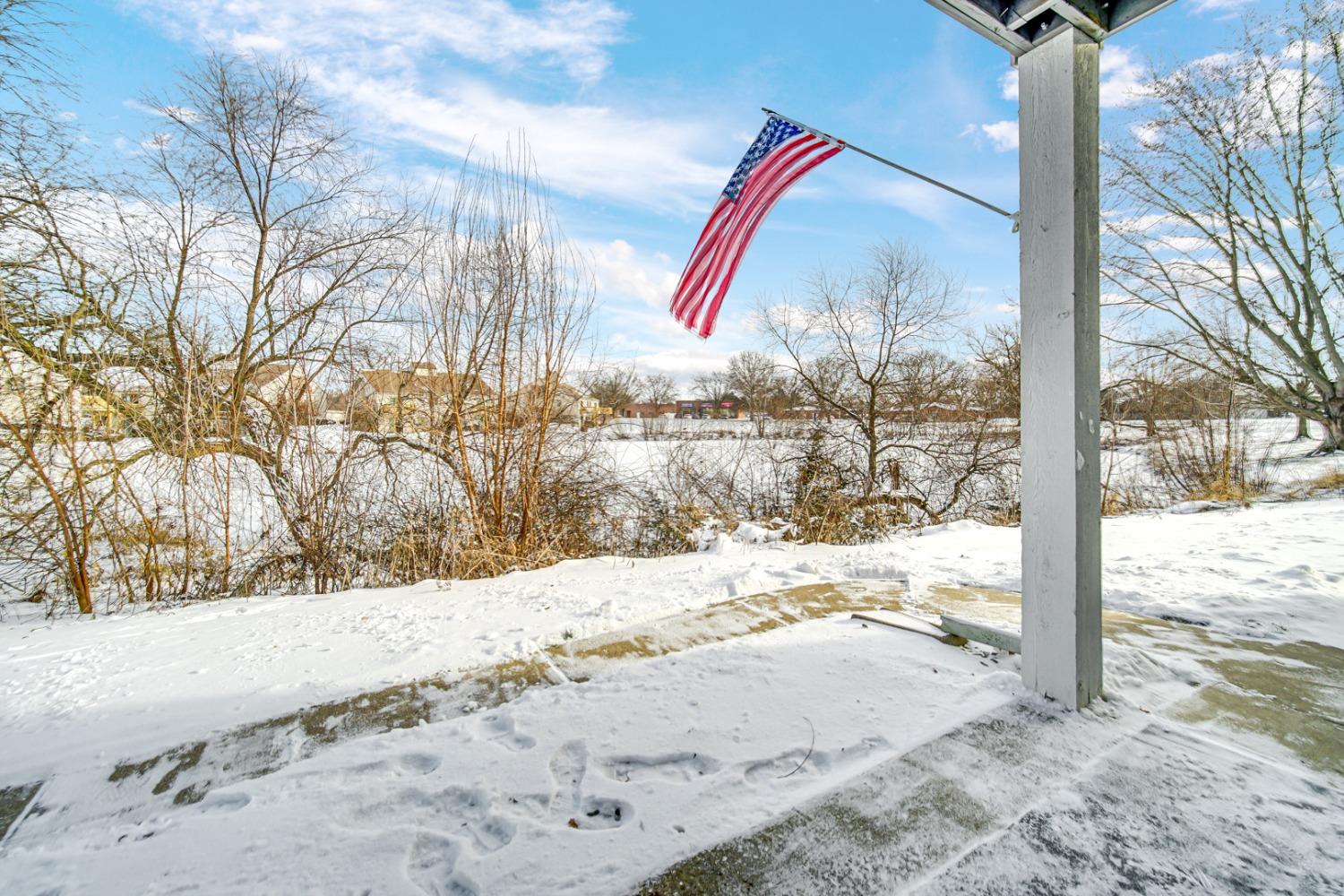 1069 Millpond Road, Unit D Valparaiso, IN 46385 - Photo 19 of 21 1500x1000