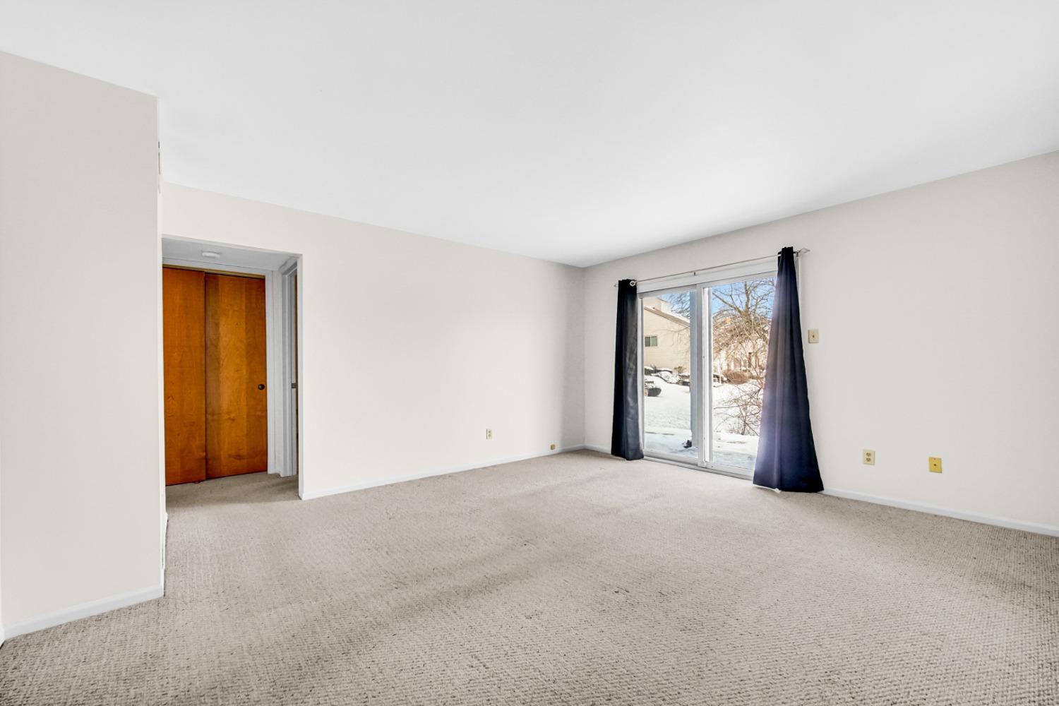 1069 Millpond Road, Unit D Valparaiso, IN 46385 - Photo 8 of 21 1500x1000