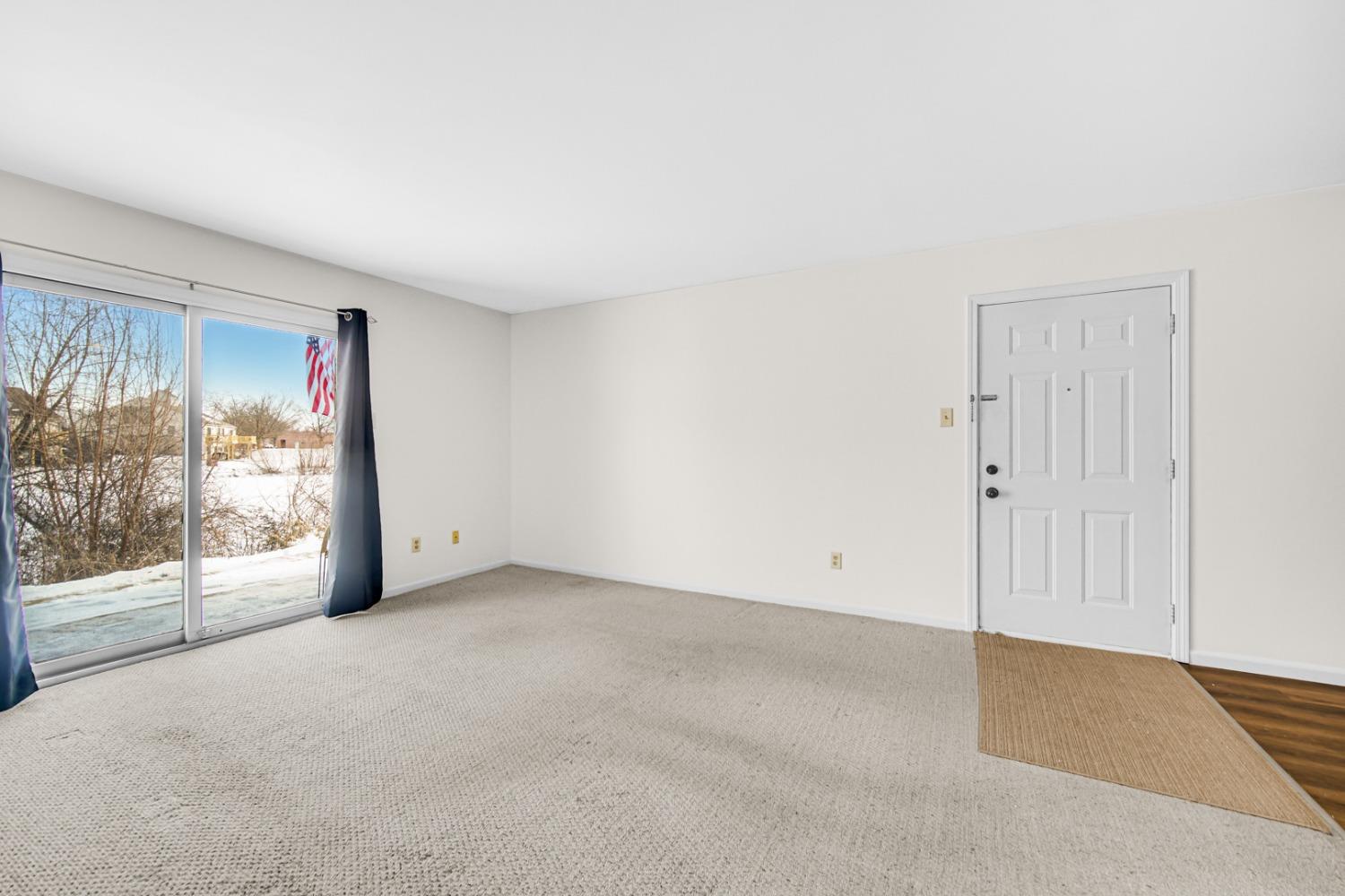 1069 Millpond Road, Unit D Valparaiso, IN 46385 - Photo 9 of 21 1500x1000